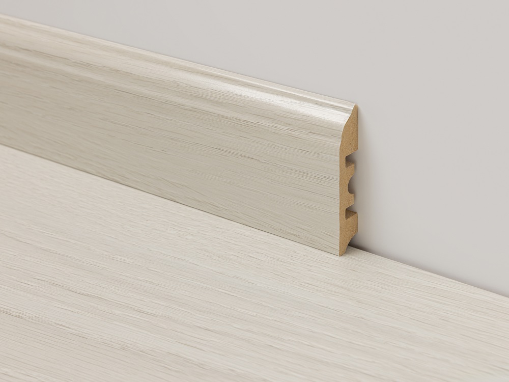 Плинтус прямой FloorWay YLM-155 2400x80x15, упаковка 1 шт